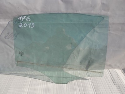 Mercedes a w176 скло права задня 2013r. фото №1