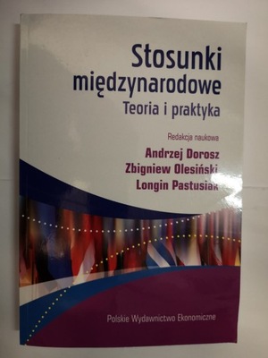 STOSUNKI MIĘDZYNARODOWE TEORIA I PRAKTYKA
