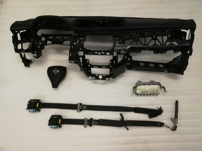 Nissan qashqai панель приладів консоль панель приладів подушка безпеки фото №1