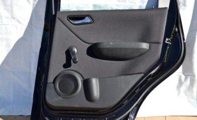 A klasa w169 оббивка обшивка двері правий задній фото №1