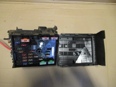 Vw passat b7 корпус предохранителей 3c0937125a фото №1