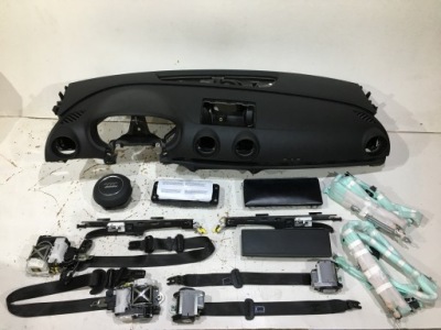 Audi a3 8v usa панель приладів консоль подушка безпеки подушки безпеки ремені фото №1