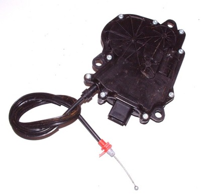 Land range rover доводчик jpla218a42bb фото №1