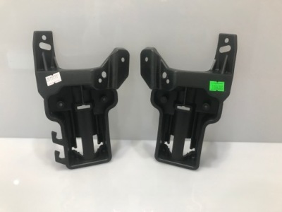 Renault fluence кронштейн розпилювача ліва 09-16 фото №1