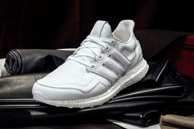 ADIDAS ULTRABOOST LEATHER CLOUD WHITE