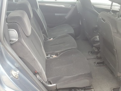 Сиденье пассажира ii ряд citroen c4 picasso фото №1