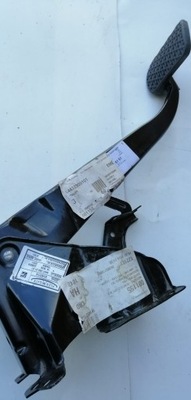 Педаль mercedes a44729000101 фото №1