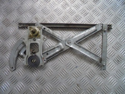 Механізм підйомник скло правий перед monterey 5d фото №1