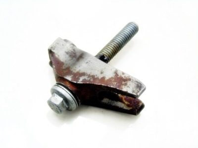 Кронштейн впрыска maserati 3.0d v6 ghibli quattroporte фото №1