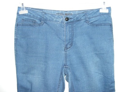 VERO MODA cienkie elastyczne jeansy rurki R 30/32
