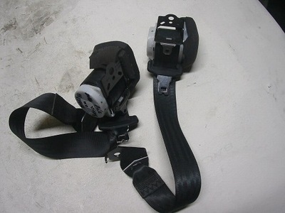 Mazda 3 lift bn pas задняя средний 17-18r оригинал фото №1