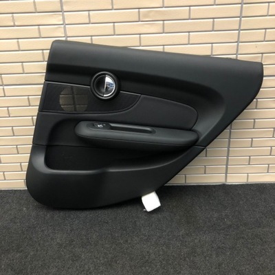 Mini clubman f54 обшивка оббивка двері комплект фото №1