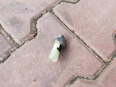 Датчик клапан movano master 2.3 dci фото №1