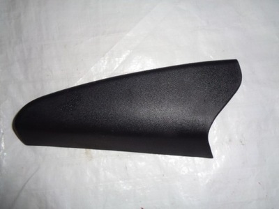 Renault clio iv треугольник заглушка дверь правая задняя фото №1