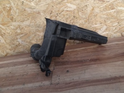 Peugeot 208 2013 1,6 vti резонатор повітря org фото №1