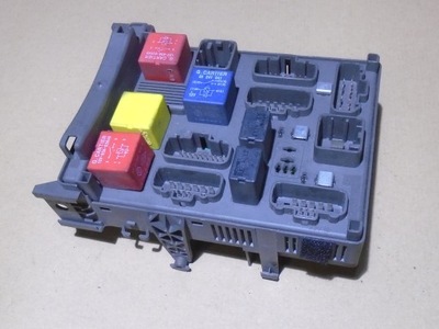 Laguna ii espace iv модуль коробка bsi 8200148810 фото №1