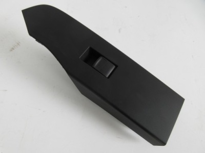 Auris ii переключатель стекло правый перед bez авто фото №1