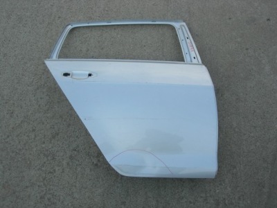 Дверь r задняя vw passat b8 kombi 5g9833312d фото №1