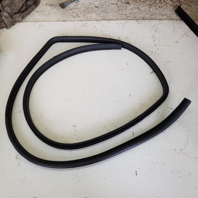 Прокладка двері задня opel antara фото №1