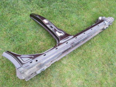 Порог блок двигателя правый mercedes w212 sedan фото №1