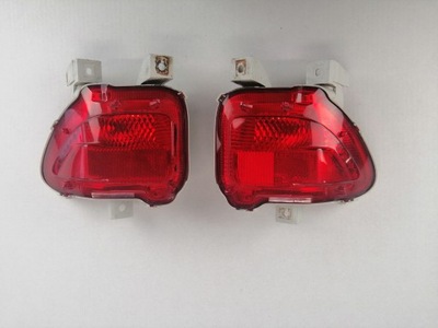 Toyota rav4 лампа бампера задняя правая фото №1