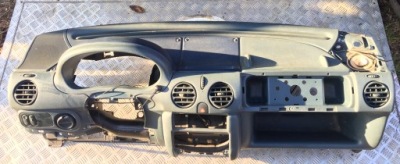 Renault kangoo i lift консоль панель приладів фото №1