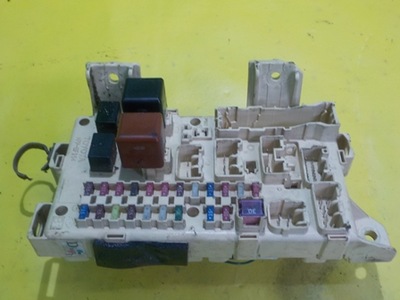 Toyota avensis verso bsi модуль фото №1