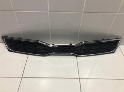 Решітка радіатора решітка радіатора бампера kia rio 11-14 фото №1