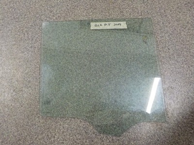 Стекло дверь правый задняя mercedes glk x204 2008-2015 фото №1