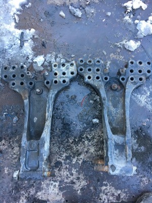 Вежа кронштейн ресора кронштейн scania r фото №1