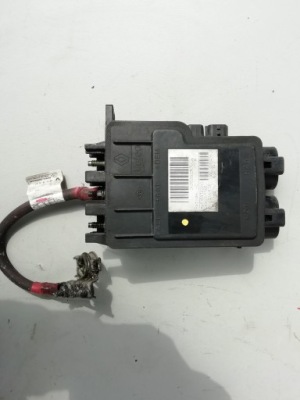 Клемма предохранитель электропроводка модуль laguna 3 iii фото №1