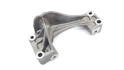 Кронштейн генератора vw audi 06e903143h фото №1