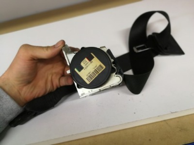 Mercedes w211 pas середній задня sedan 561115701 фото №1