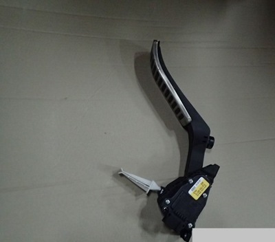 Dw vw touareg 7p педаль газа 7l0723507d фото №1