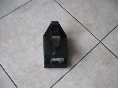 Направляющая кронштейн бампера - задняя - renault clio iv фото №1