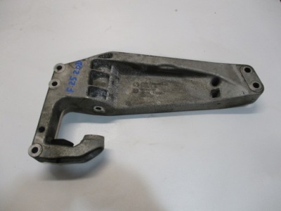 Кронштейн кронштейн bmw x3 f25 2,0d 6786567 фото №1