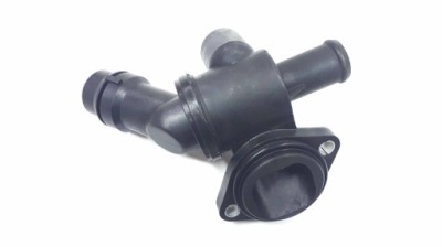 Корпус термостата 2.0 fsi a3 octavia 2 06f121111g фото №1