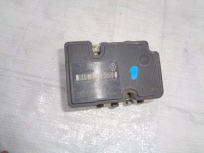 Renault twingo ii насос abs 8200403322f фото №1