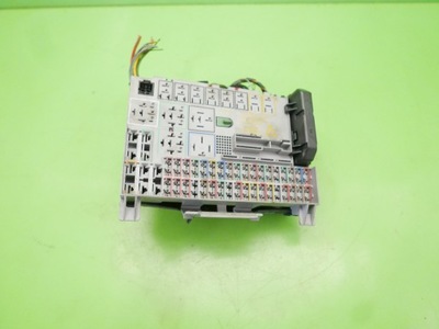 Коробка предохранителей opel astra ii g 1.7 dtl 98- фото №1