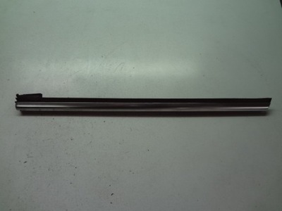 Audi a4 b6 cabrio 00-04r молдинг хром права задня фото №1