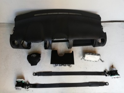 Toyota urban cruiser приборная панель консоль подушка безопасности ремни org фото №1