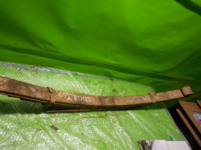 Aro 246 2.4 ресора правий задня 2005r фото №1