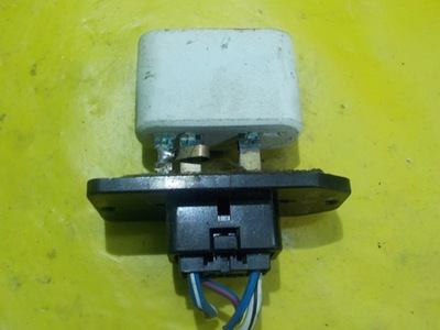 Toyota avensis verso резистор вентилятор фото №1