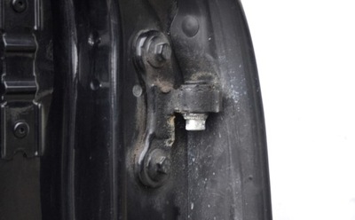 Volvo v50 петля двері лівий перед верхній фото №1