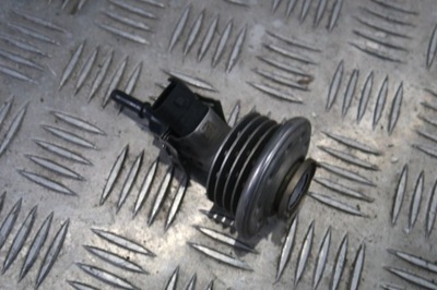 Інжектор adblue maserati levante 3.0 дизель фото №1