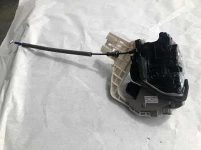 Kia ceed iii замок дверь задняя левый 81410-j7100 фото №1