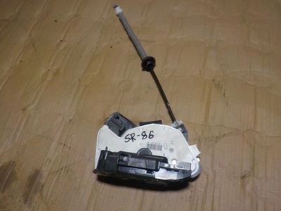 Skoda rapid замок двері правий задня фото №1