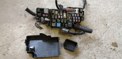 Mazda 3 09-13 1.6 citd корпус предохранителей фото №1