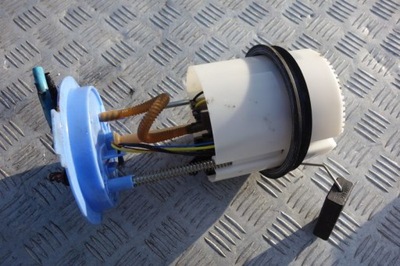 Vw scirocco 1.4 tsi насос пального 1k0919051db golf фото №1