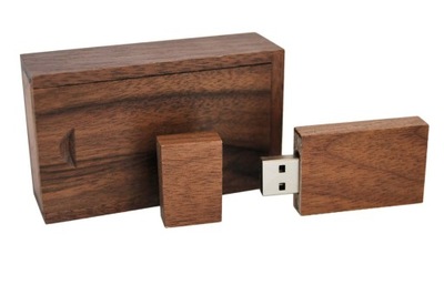 Pendrive Drewniany 32 GB USB 3.0 z pudełkiem